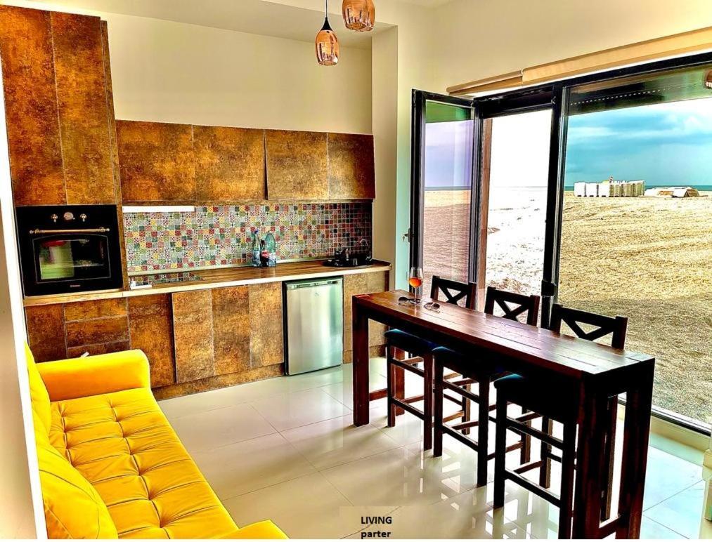 Beach Rooms Roberta Mamaia Buitenkant foto