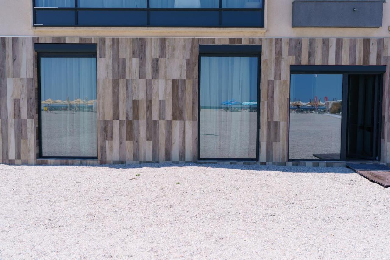 Beach Rooms Roberta Mamaia Buitenkant foto