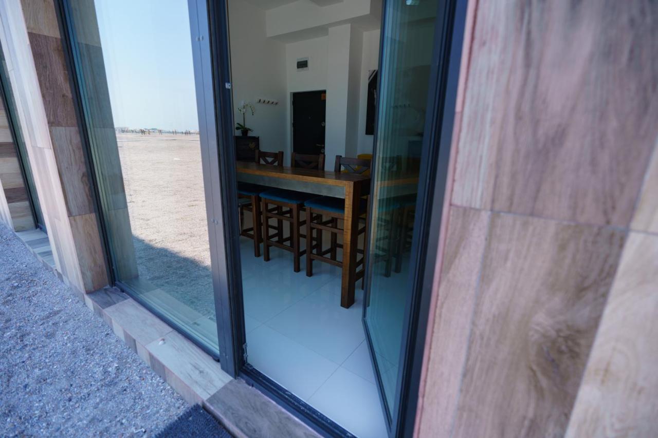 Beach Rooms Roberta Mamaia Buitenkant foto