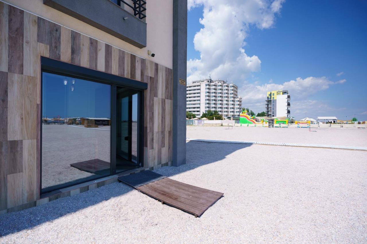 Beach Rooms Roberta Mamaia Buitenkant foto
