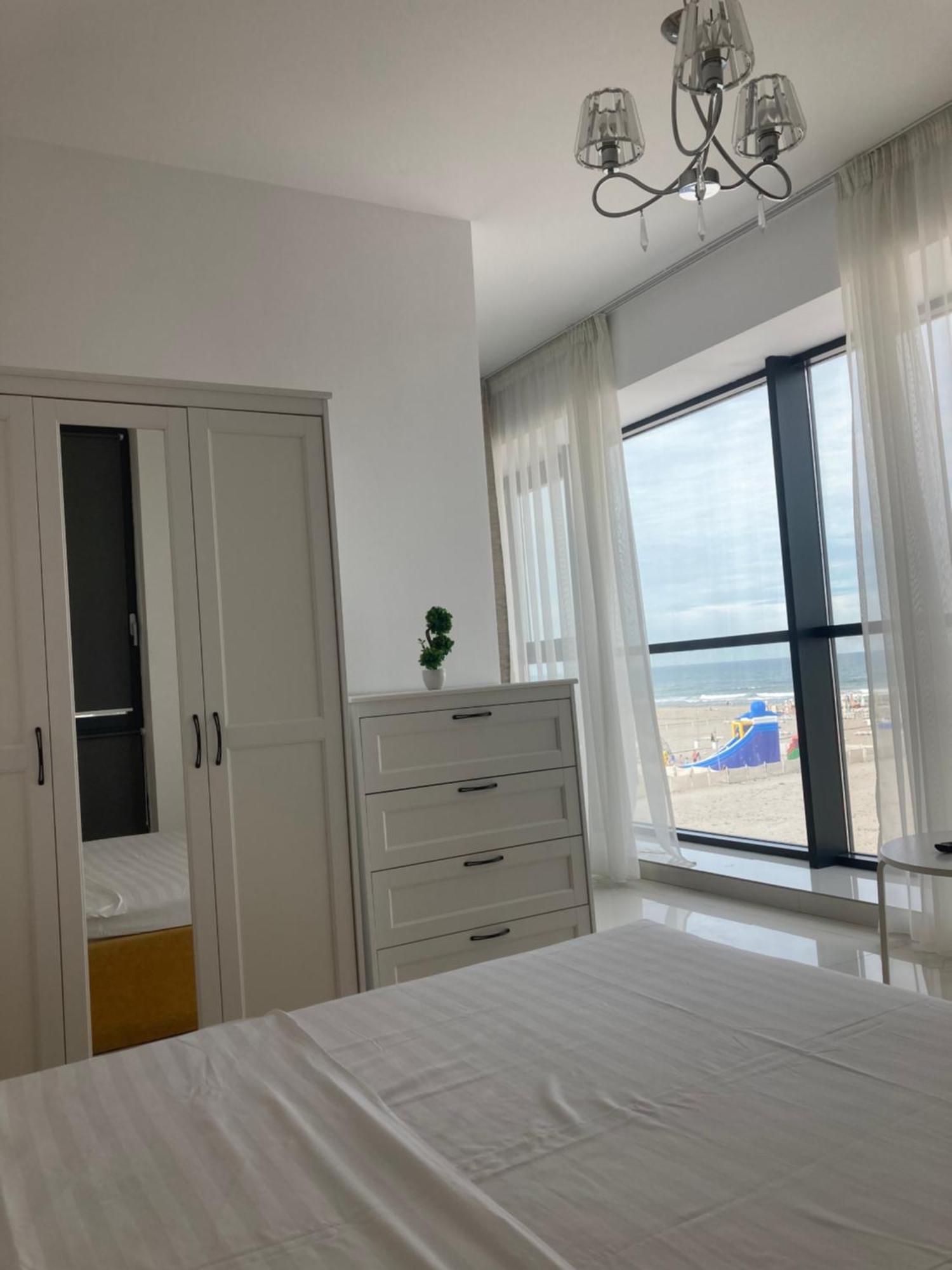 Beach Rooms Roberta Mamaia Buitenkant foto